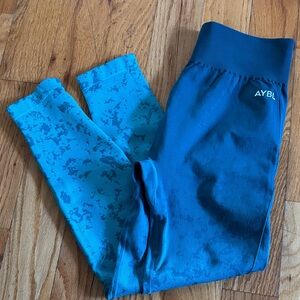 AYBL women’s Teal and Blue Patterned Leggings